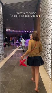 Piyumi Hansamali feet photo 9