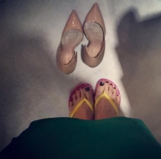 Poliana Abritta feet photo 4