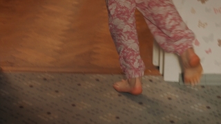 Polina Denisova feet photo 2