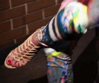 Polina Gagarina feet photo thumbnail