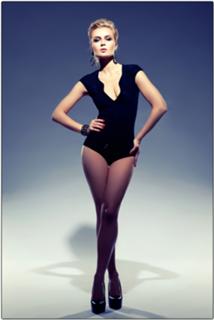 Polina Gagarina feet photo thumbnail