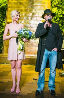 Polina Gagarina feet photo thumbnail