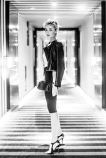 Polina Gagarina feet photo thumbnail