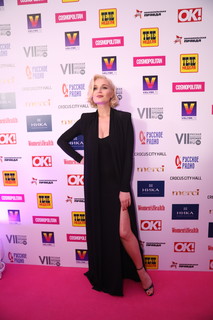 Polina Gagarina feet photo thumbnail