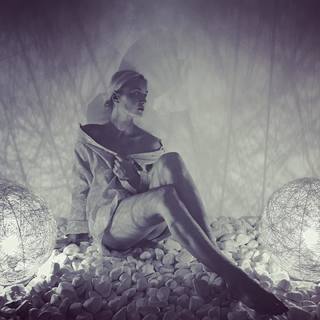 Polina Gagarina feet photo thumbnail