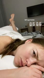 Polina Grents feet photo thumbnail