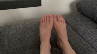 Polina Grents feet photo thumbnail