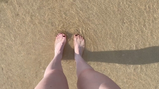 Polina Grents feet photo thumbnail