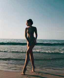 Polina Malinovskaya feet photo 7
