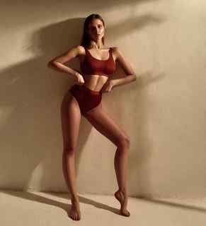 Polina Malinovskaya feet photo 13