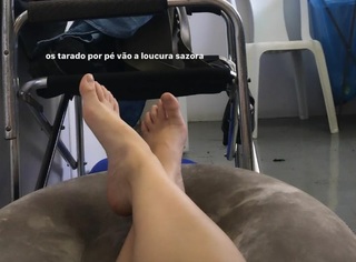 Polliana Aleixo feet photo 8