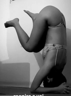 Polliana Aleixo feet photo 4