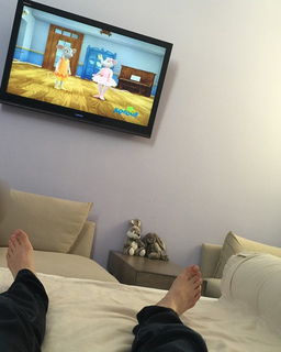 Polly Shannon feet photo 7