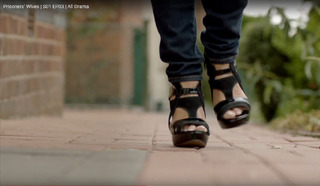 Polly Walker feet photo 9