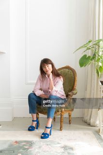 Polly Walker feet photo 2