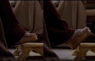 Polly Walker feet photo 2