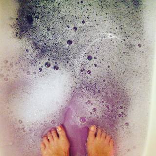 Pollyanna McIntosh feet photo thumbnail