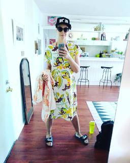 Pollyanna McIntosh feet photo thumbnail