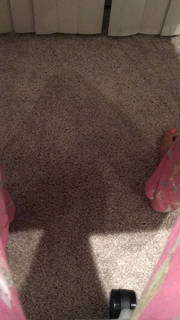 Pollyanna McIntosh feet photo thumbnail