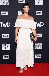 Pollyanna McIntosh feet photo thumbnail