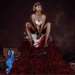 Pollyanna McIntosh feet photo thumbnail