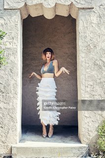 Pollyanna McIntosh feet photo thumbnail