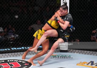 Polyana Viana feet photo 14
