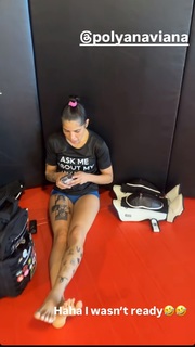 Polyana Viana feet photo 15