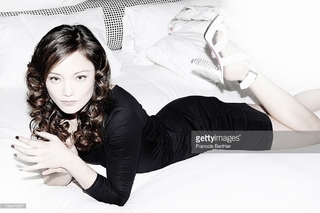 Pom Klementieff feet photo thumbnail