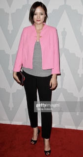 Pom Klementieff feet photo thumbnail