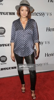 Pom Klementieff feet photo thumbnail