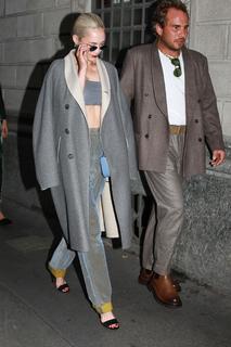 Pom Klementieff feet photo thumbnail