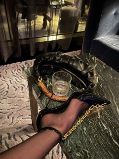 Pom Klementieff feet photo thumbnail