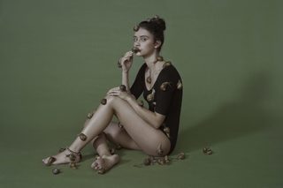 Pomme feet photo 15