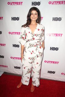 Pooja Batra feet photo 3