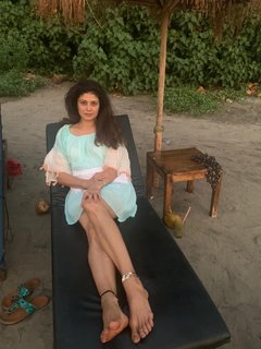 Pooja Batra feet photo 6