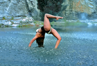 Pooja Bhalekar feet photo 3