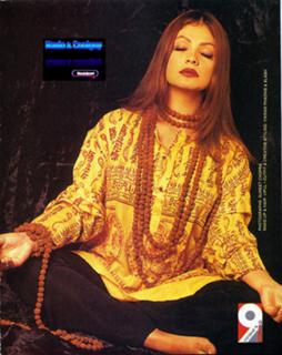 Pooja Bhatt feet photo 3