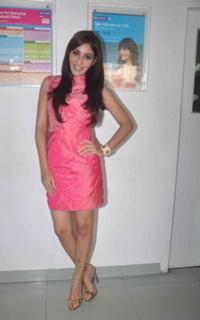 Pooja Chopra feet photo 1