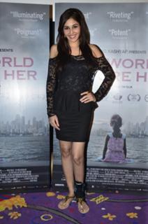 Pooja Chopra feet photo 16