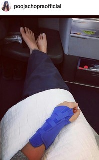 Pooja Chopra feet photo 3