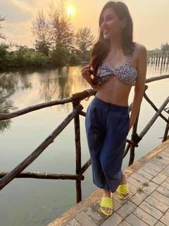 Pooja Chopra feet photo 17