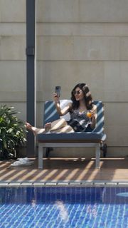 Pooja Chopra feet photo 3