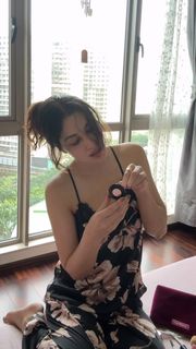 Pooja Chopra feet photo 2