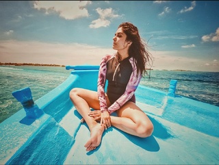 Pooja Gaur feet photo 5