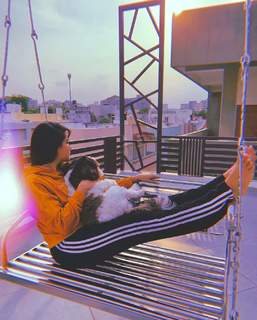 Pooja Gaur feet photo 15