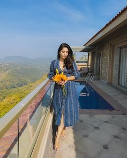 Pooja Gaur feet photo 2