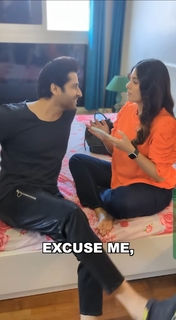 Pooja Gaur feet photo 8