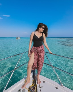 Pooja Gaur feet photo 19