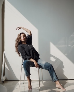 Pooja Gaur feet photo 16